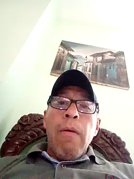 JRAdams23 online show from 12/15/25, 07:51