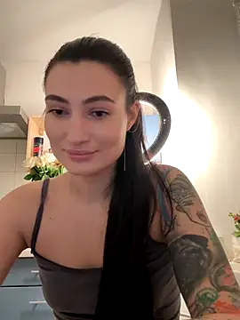 Snapshot of Ruby_yy chatting on 12/01/25, 07:08 Ruby yy online show from 12/01/25, 07:08