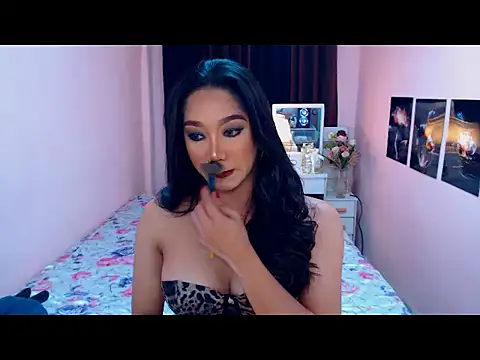 UrScreenGoddess online show from 02/13/26, 03:24