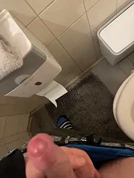 DutchMiracle26 online show from 01/06/26, 01:31