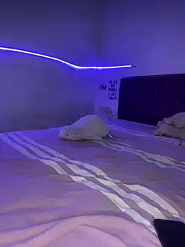 Snapshot of Lindalatina2001 chatting on 01/16/26, 12:03 Lindalatina2001 online show from 01/16/26, 12:03