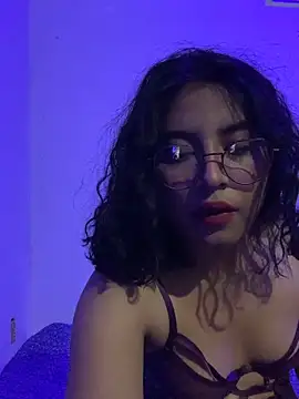 Arely-L1 online show from 02/06/26, 05:45