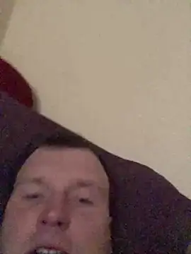 EmittingDebater online show from 12/01/25, 06:40