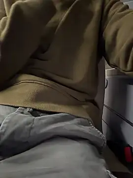 HKBOY0001 online show from 12/20/25, 04:14