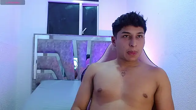 Nickyyho online show from 12/01/25, 03:00