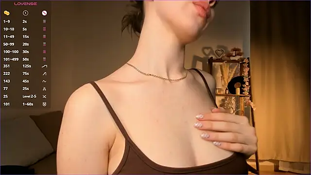 LachelleFrommer online show from 04/16/26, 01:06