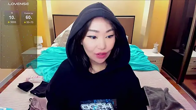 Purebeautyy online show from 02/12/26, 02:01