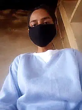 Snapshot of cutegirlm chatting on 01/14/26, 08:53 cutegirlm online show from 01/14/26, 08:53