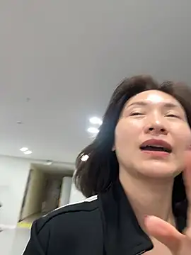 A-ZJunn online show from 02/21/26, 06:47