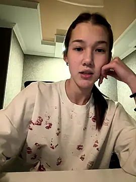 lilXdomii online show from 12/15/25, 09:30