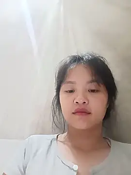 Snapshot of Pretty-haert chatting on 05/17/26, 11:45 Pretty-haert online show from 05/17/26, 11:45