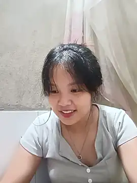 Snapshot of Pretty-haert chatting on 05/31/26, 01:51 Pretty-haert online show from 05/31/26, 01:51