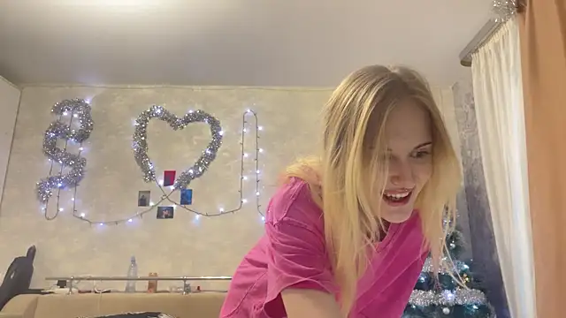 CelenFomes online show from 12/02/25, 07:57