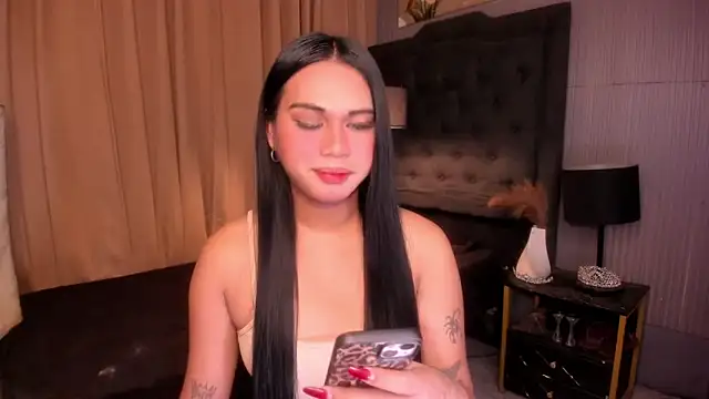 Snapshot of asianhugecockjulia chatting on 02/17/26, 12:29 asianhugecockjulia online show from 02/17/26, 12:29