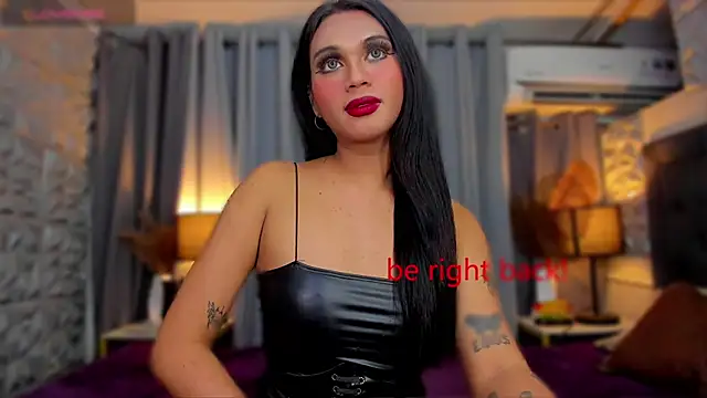 Snapshot of asianhugecockjulia chatting on 02/19/26, 12:17 asianhugecockjulia online show from 02/19/26, 12:17