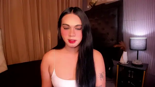 Snapshot of asianhugecockjulia chatting on 02/26/26, 02:05 asianhugecockjulia online show from 02/26/26, 02:05