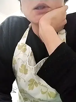 Amy01112 online show from 04/13/26, 02:06