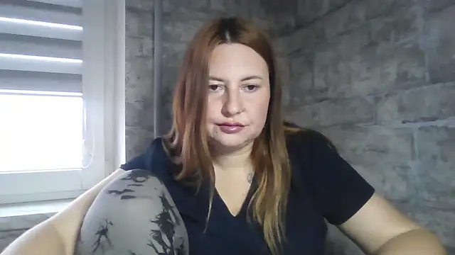 Snapshot of Cute_Juliia chatting on 12/01/25, 08:08 Cute Juliia online show from 12/01/25, 08:08