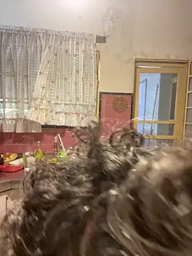 Snapshot of Petebulimia chatting on 02/14/26, 03:09 Petebulimia online show from 02/14/26, 03:09