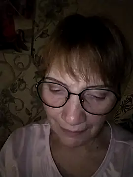 MichelleLove48 online show from 04/08/26, 08:42