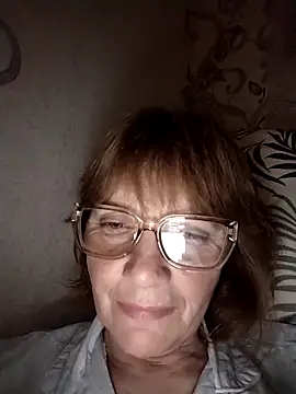 MichelleLove48 online show from 04/29/26, 07:53