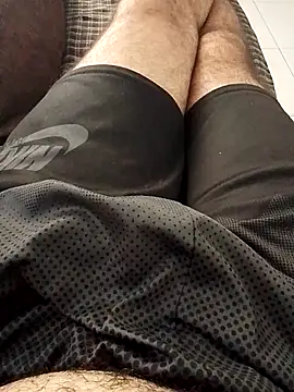 Snapshot of souseu83 chatting on 03/24/26, 04:56 souseu83 online show from 03/24/26, 04:56