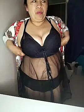 pamela 08 online show from 12/04/25, 08:17