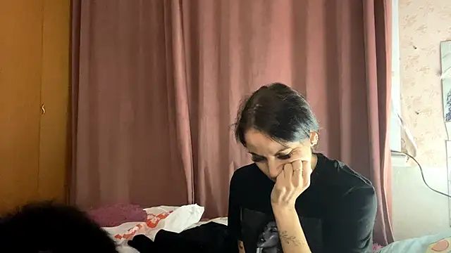 StacyHoyles online show from 01/09/26, 01:36