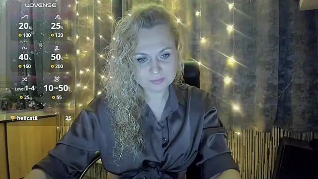 LanaLight x online show from 01/11/26, 04:56