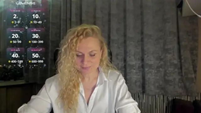 LanaLight x online show from 03/25/26, 05:19