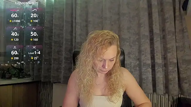 LanaLight x online show from 04/10/26, 08:35