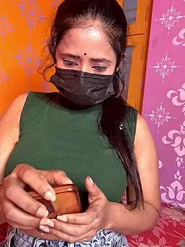 Hot-Haney77 online show from 01/12/26, 02:22