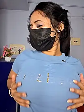 Hot-Haney77 online show from 01/13/26, 04:23