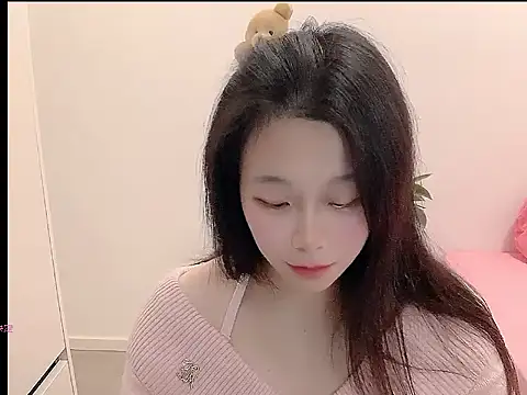 youyou-66 online show from 12/22/25, 08:44