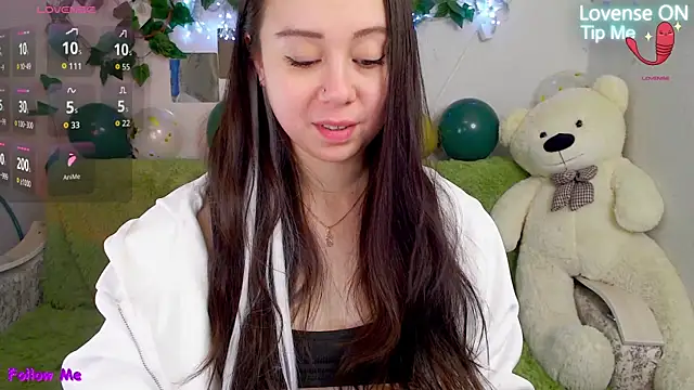 AlinaEleven online show from 12/14/25, 11:42