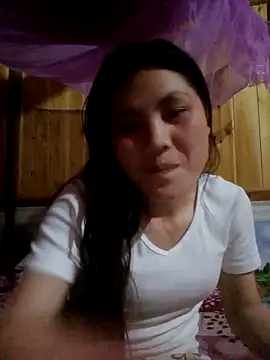 Snapshot of Hilary-123 chatting on 04/25/26, 01:41 Hilary-123 online show from 04/25/26, 01:41
