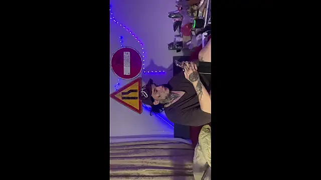 screamm lolalitaa online show from 12/05/25, 12:41