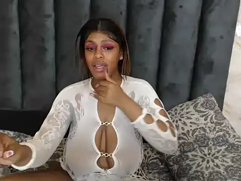 SexyHarleyBlack online show from 12/15/25, 08:29