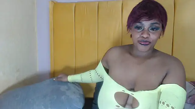 Snapshot of SexyHarleyBlack chatting on 06/19/26, 01:43 SexyHarleyBlack online show from 06/19/26, 01:43
