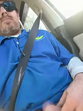 Snapshot of BamaBoi40AL chatting on 01/13/26, 07:52 BamaBoi40AL online show from 01/13/26, 07:52