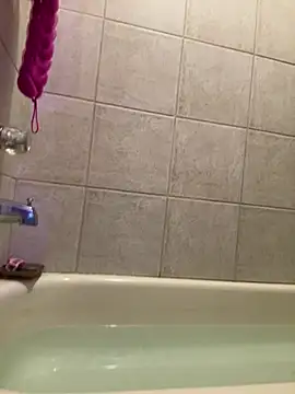 Snapshot of BamaBoi40AL chatting on 01/15/26, 12:26 BamaBoi40AL online show from 01/15/26, 12:26