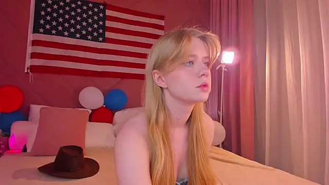 Snapshot of Victori_Fox chatting on 07/05/26, 12:39 Victori Fox online show from 07/05/26, 12:39
