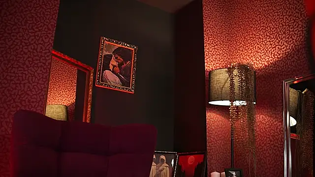 Roxa Lana online show from 06/20/26, 01:47