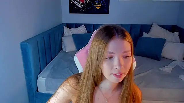 Tessa Sunn online show from 07/02/26, 03:23
