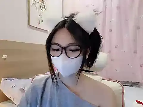 Yuyu-baobei online show from 12/19/25, 09:00