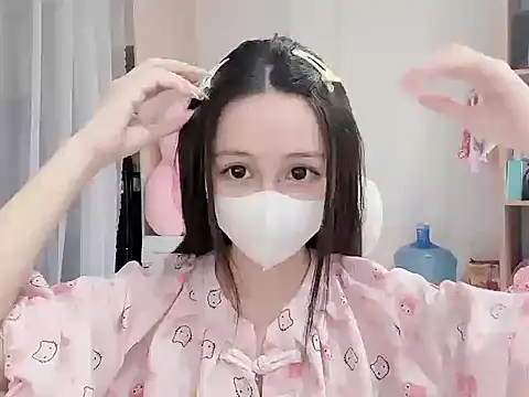 Snapshot of Yuyu-baobei chatting on 04/30/26, 03:18 Yuyu-baobei online show from 04/30/26, 03:18