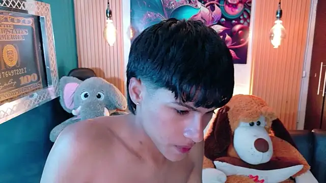 StormLuxX online show from 03/18/26, 12:08