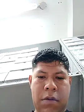 Xkaliente93 online show from 01/17/26, 03:17