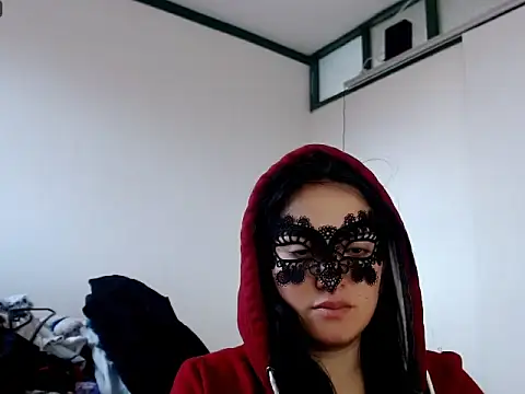 MisNicol online show from 02/16/26, 09:22