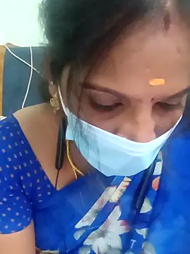 Snapshot of Tamil_Pallavi chatting on 12/04/25, 05:32 Tamil Pallavi online show from 12/04/25, 05:32